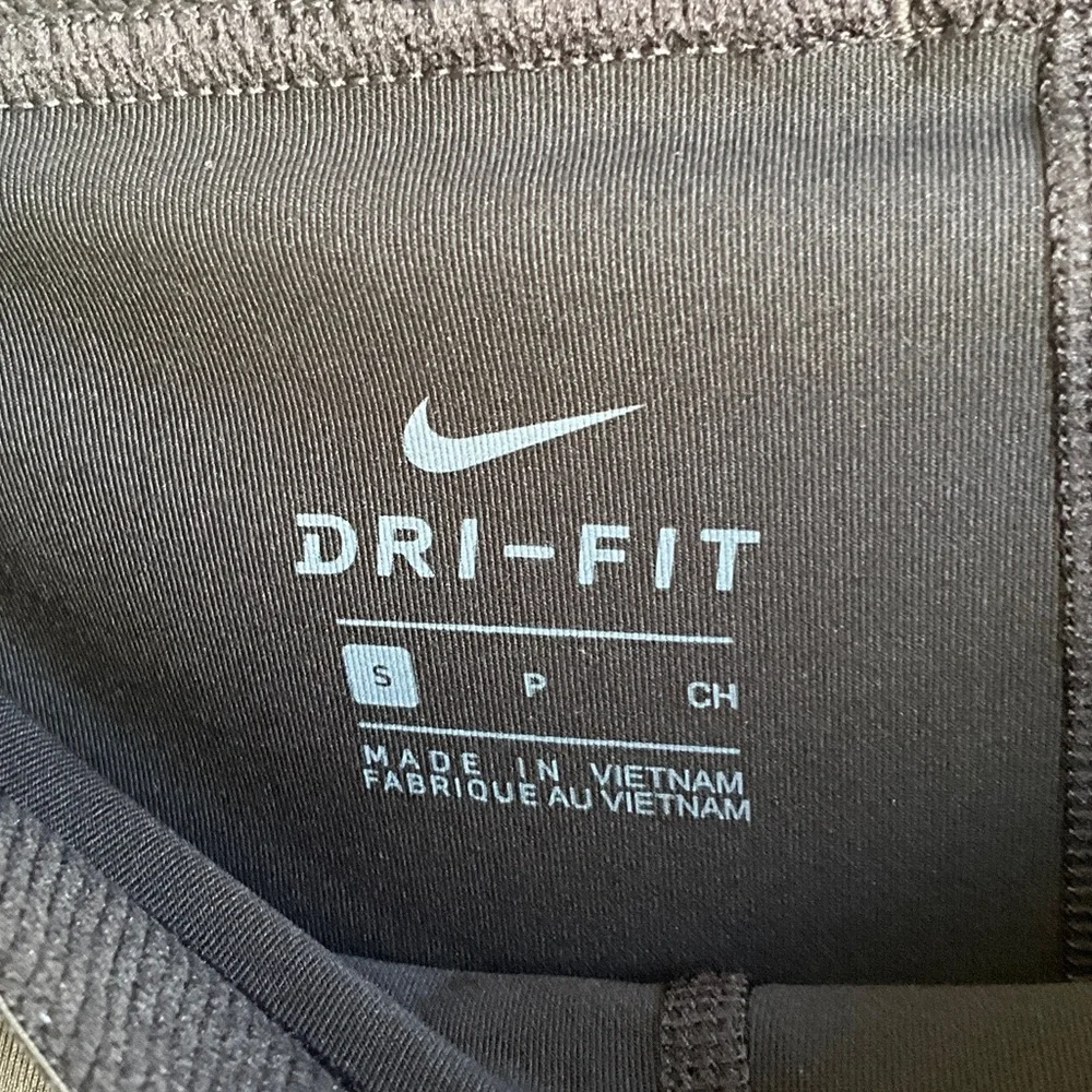 Nike Pro Women’s  Black Active Leggings - Picture 3 of 4